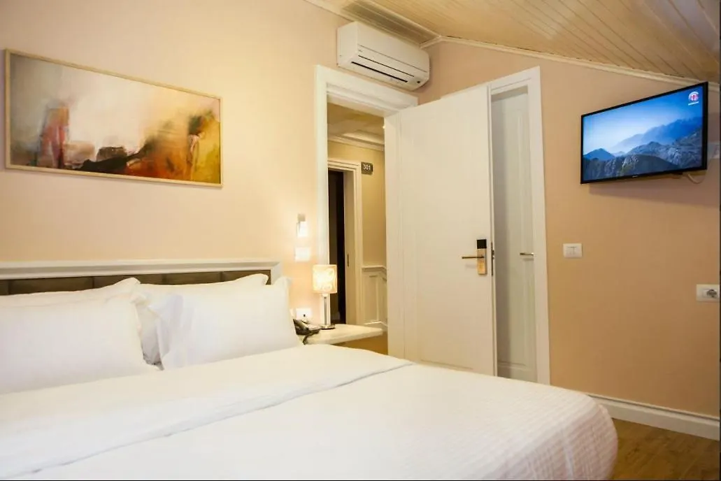 Hotelvila 22 Tirana Hotel